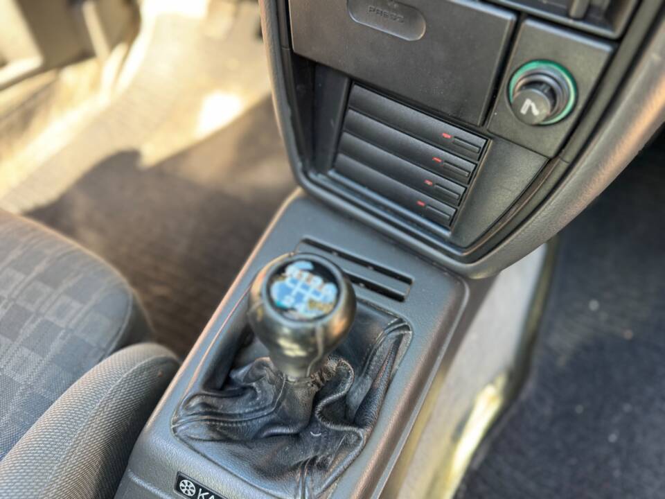 Afbeelding 23/46 van Volkswagen Corrado G60 1.8 (1992)