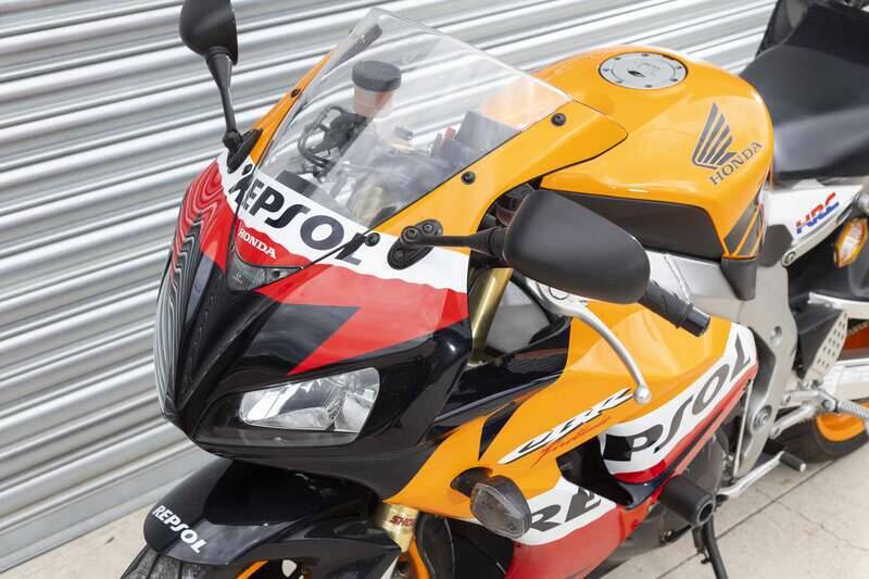 Bild 42/42 von Honda CBR 1000 RR Fireblade (2007)