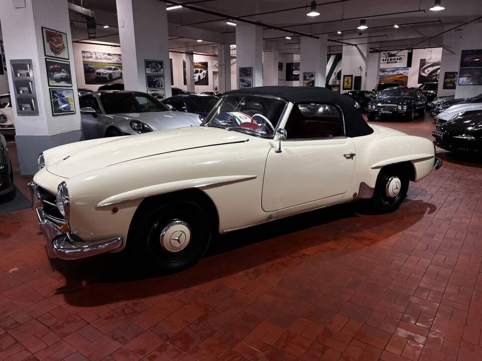 Image 21/58 of Mercedes-Benz 190 SL (1955)