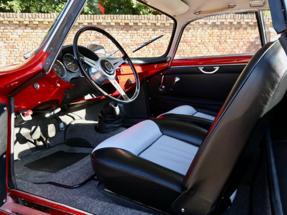 Image 45/50 of Alfa Romeo Giulietta SS (1961)