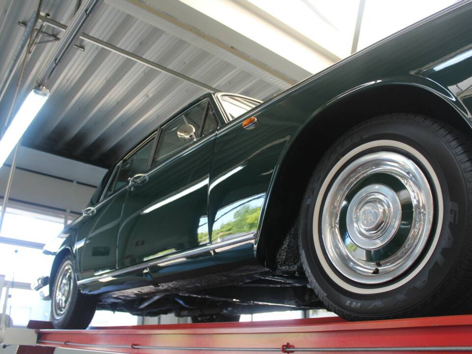 Bild 9/50 von Rolls-Royce Silver Shadow I (1967)