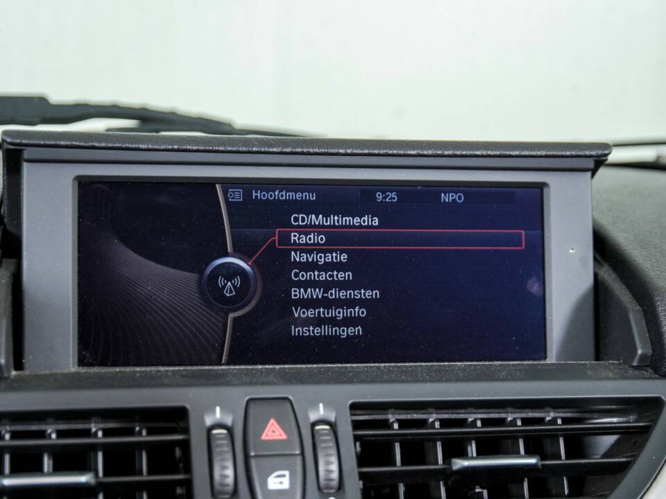 Image 19/50 of BMW Z4 sDrive23i (2009)