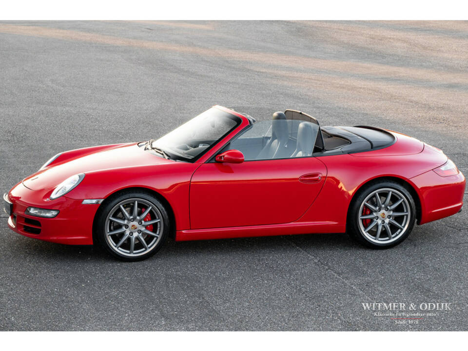 Image 7/30 of Porsche 911 Carrera S (2008)