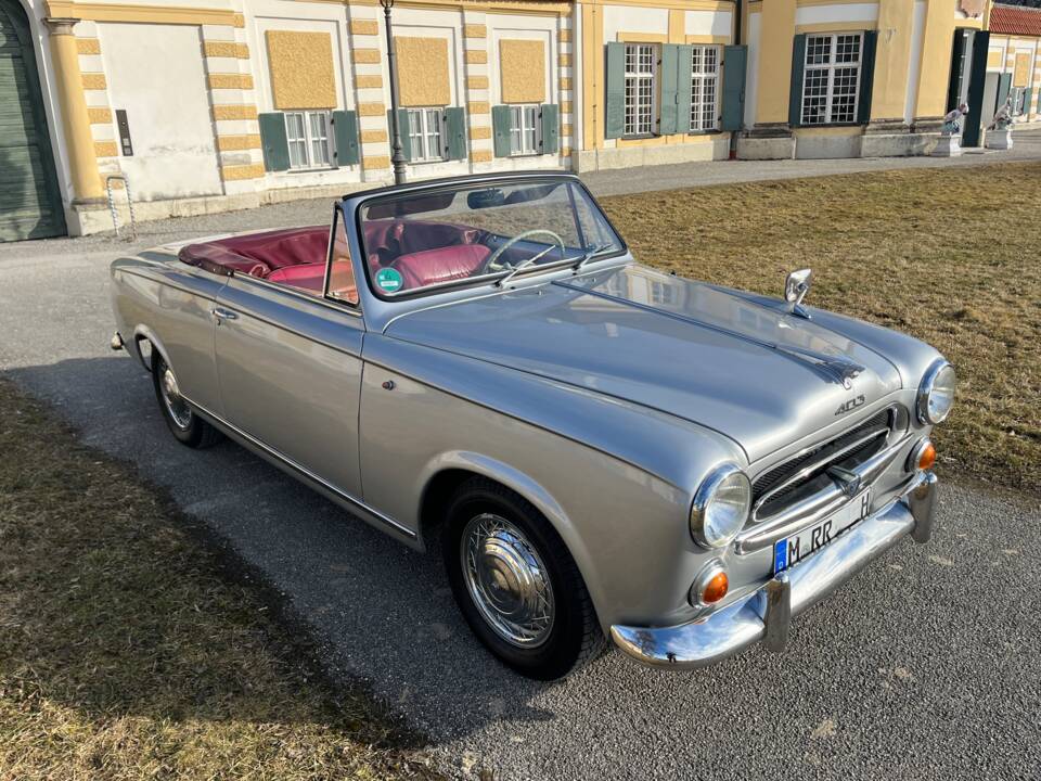 Immagine 5/87 di Peugeot 403 Cabriolet (1958)