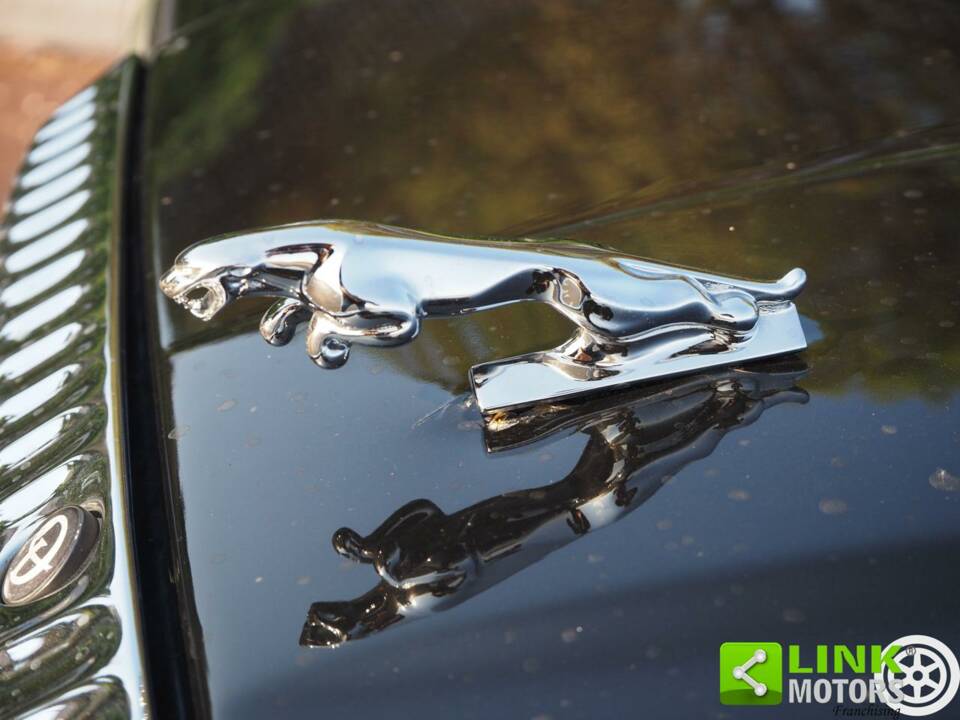 Bild 10/50 von Jaguar Sovereign 3.6 (1988)