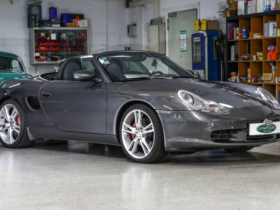 Image 3/23 of Porsche Boxster S (2001)