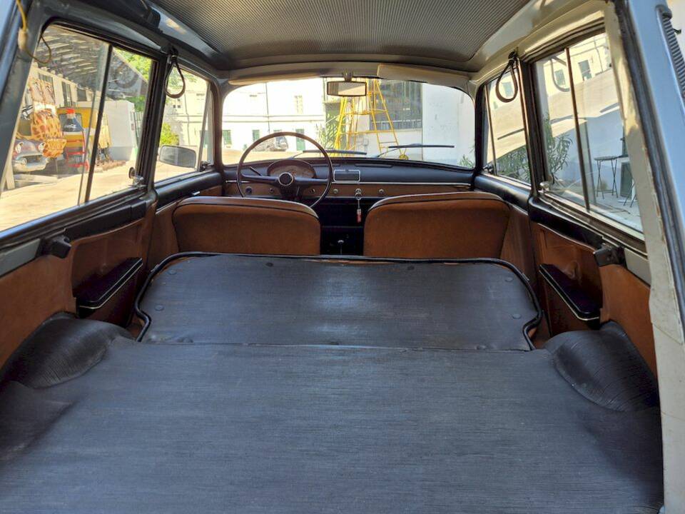 Image 35/43 of Autobianchi Bianchina Panoramica (1969)