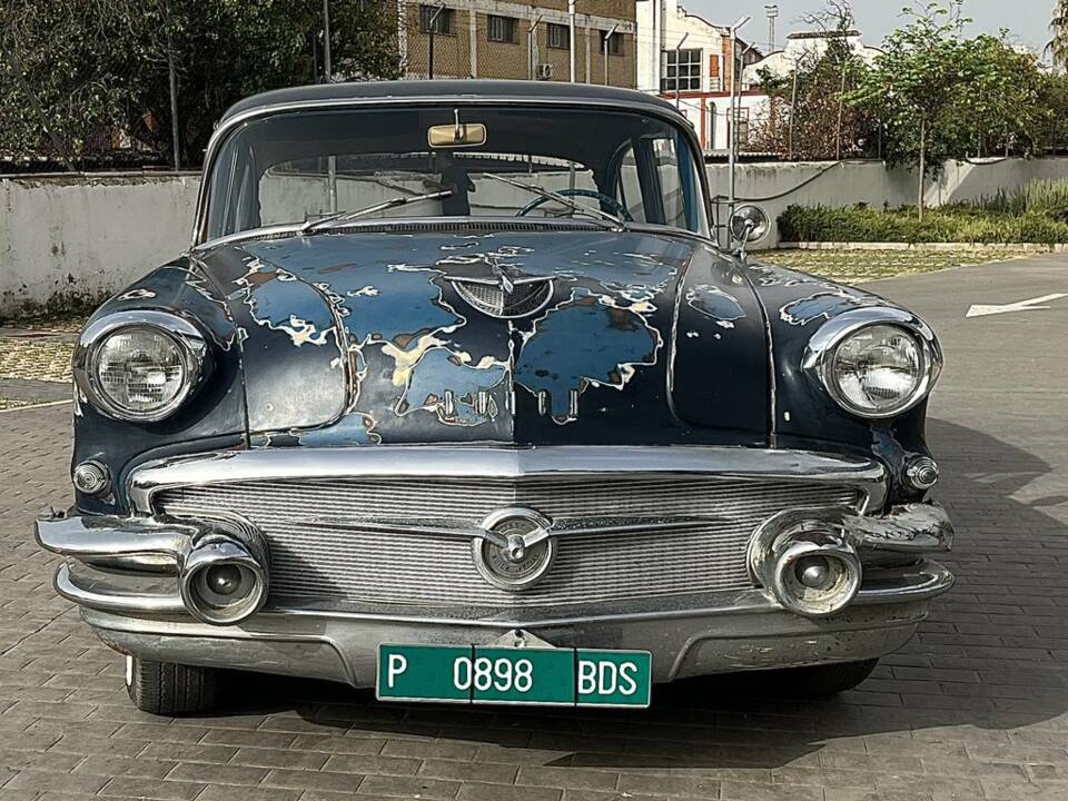 Image 4/8 of Buick 40 Special (1956)
