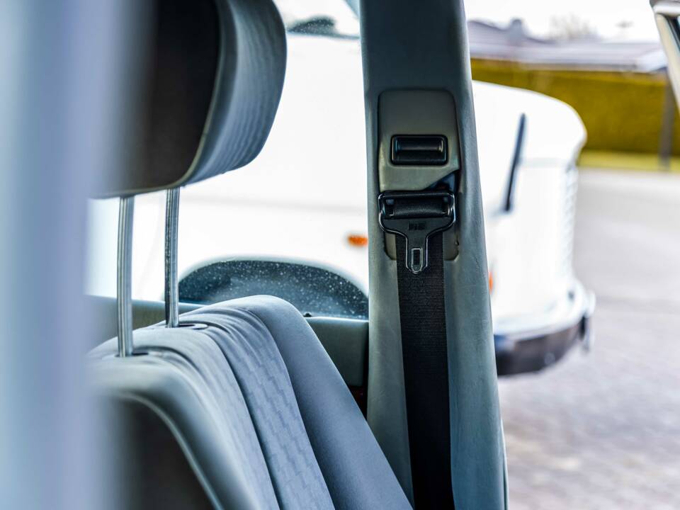 Image 122/175 of Mercedes-Benz 420 SE (1986)