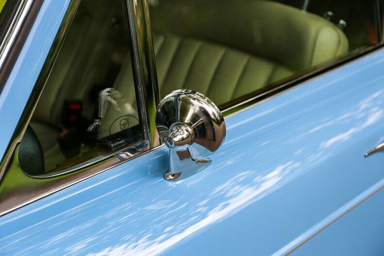 Afbeelding 42/50 van Rolls-Royce Corniche I (1977)