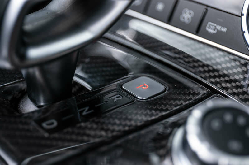 Image 42/50 of Mercedes-Benz SLS AMG Roadster (2014)