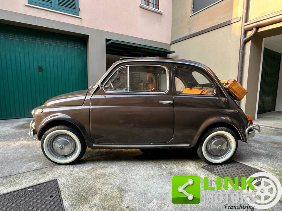 Image 7/10 of FIAT 500 L (1970)