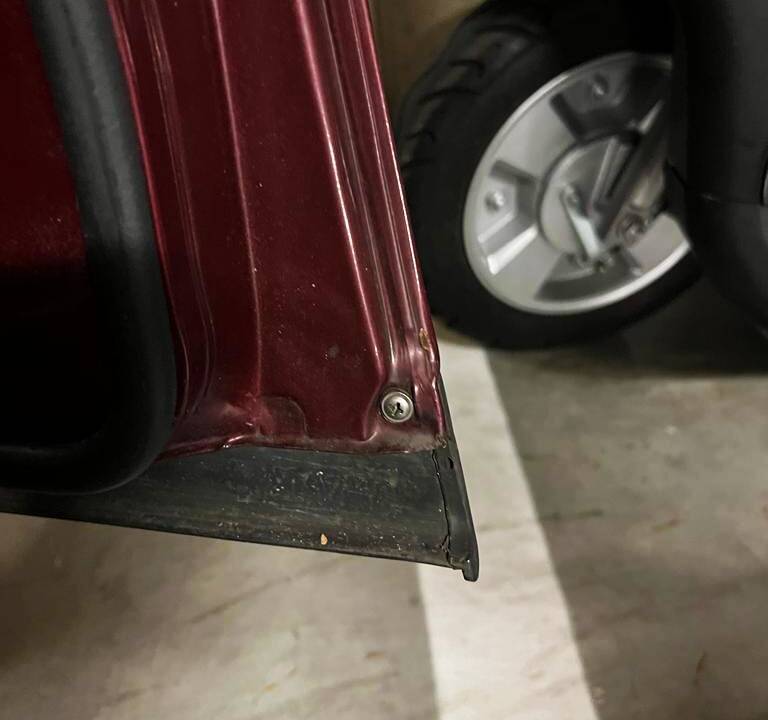 Afbeelding 6/14 van Mercedes-Benz 200 E (1989)