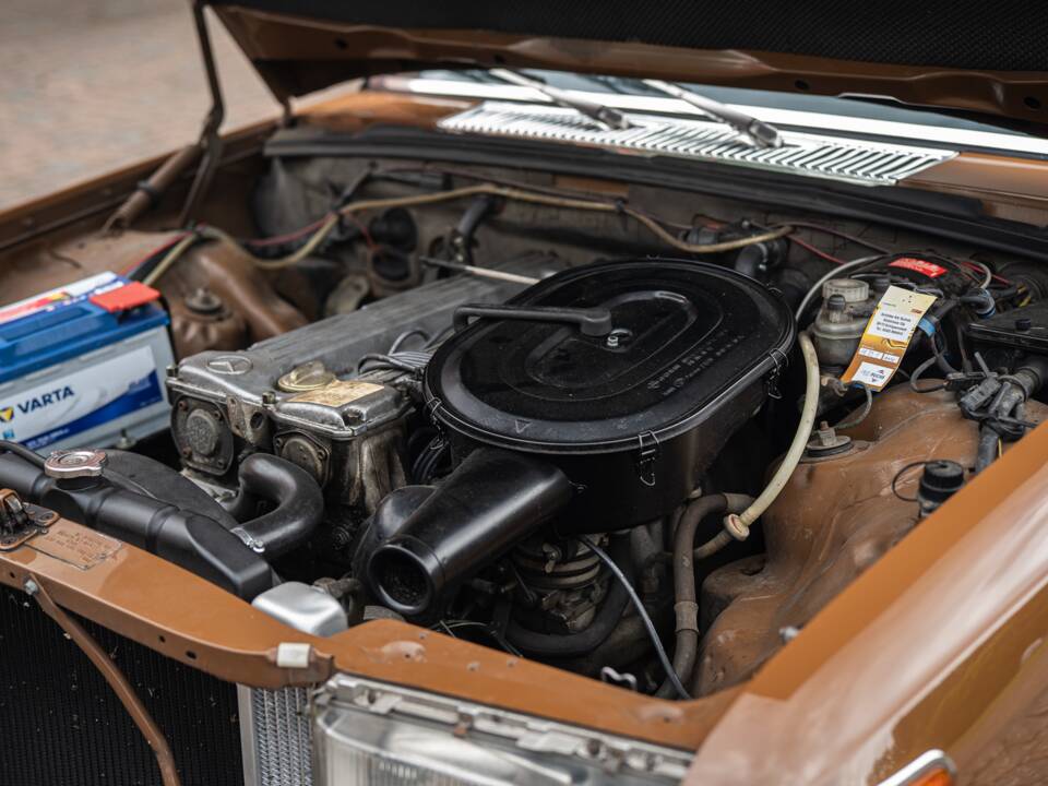 Image 10/81 of Mercedes-Benz 280 SE (1979)