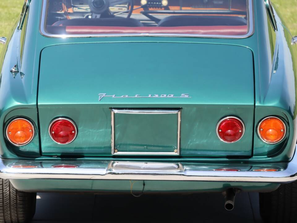 Bild 24/50 von FIAT 1300 Vignale (1965)