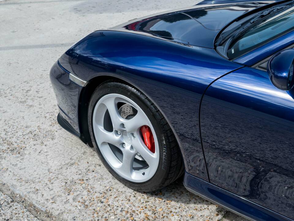 Image 17/46 of Porsche 911 Turbo (2001)