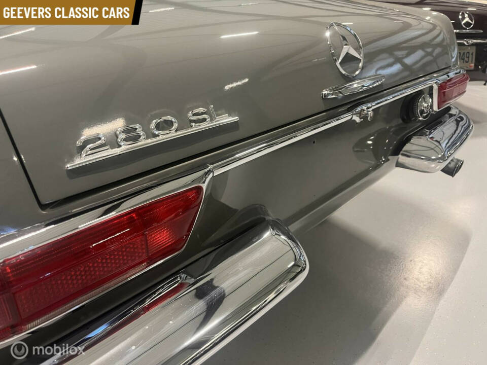 Immagine 20/33 di Mercedes-Benz 280 SL (1968)