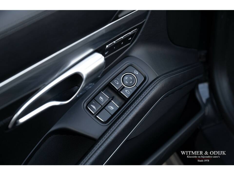 Bild 26/36 von Porsche 911 Carrera 4S (2016)