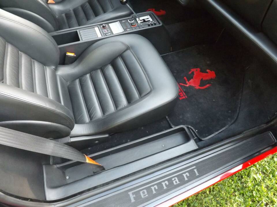 Immagine 40/41 di Ferrari 512 TR (1993)