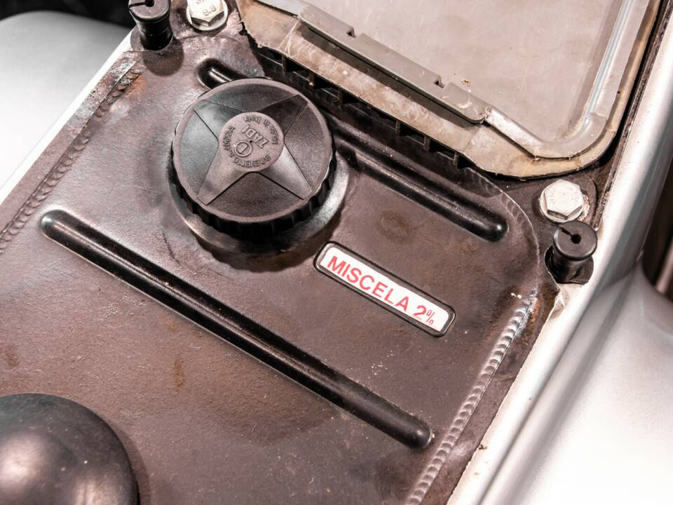 Image 25/34 of Piaggio DUMMY (1987)