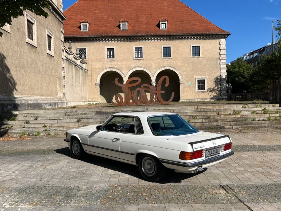 Bild 16/99 von Mercedes-Benz 500 SLC (1981)