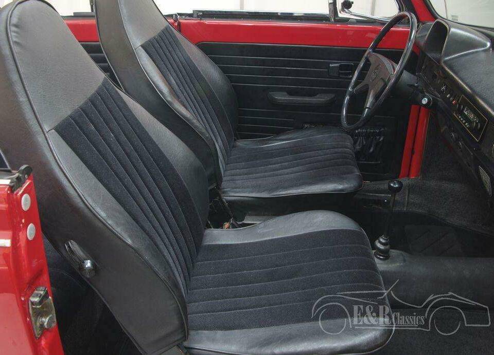 Imagen 8/19 de Volkswagen Escarabajo 1300 (1972)