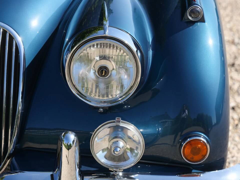 Image 27/50 of Jaguar XK 150 3.4 S OTS (1958)