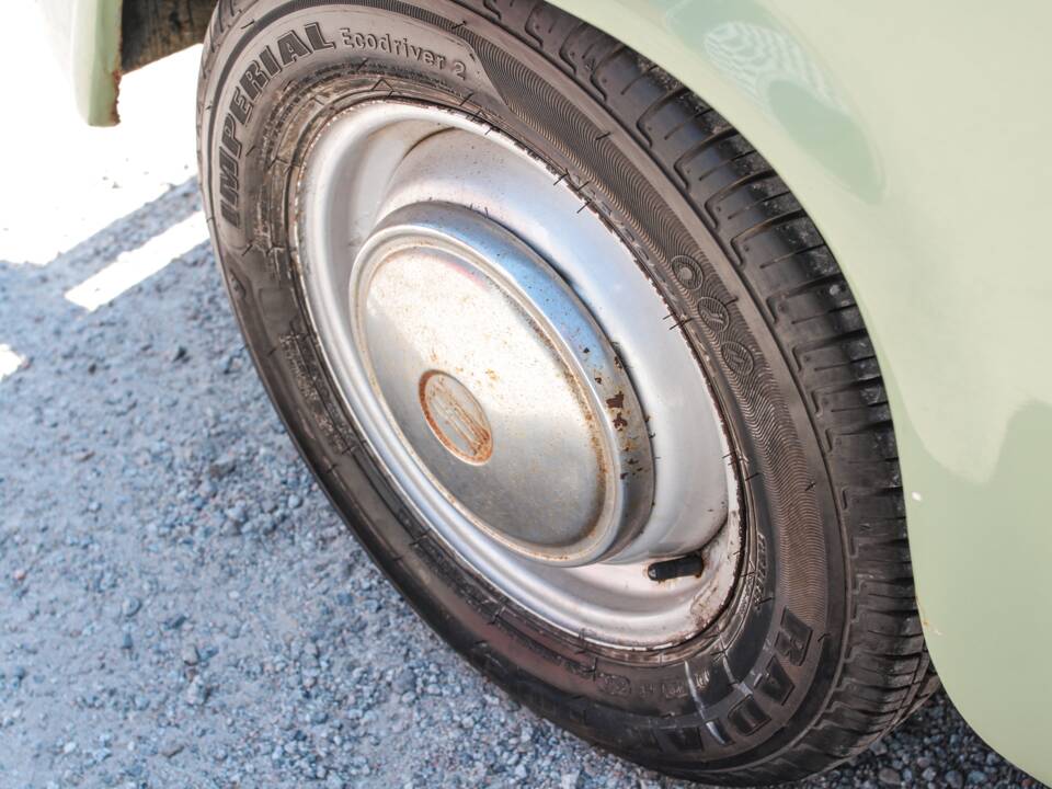 Image 22/22 of SEAT 600 E (1971)