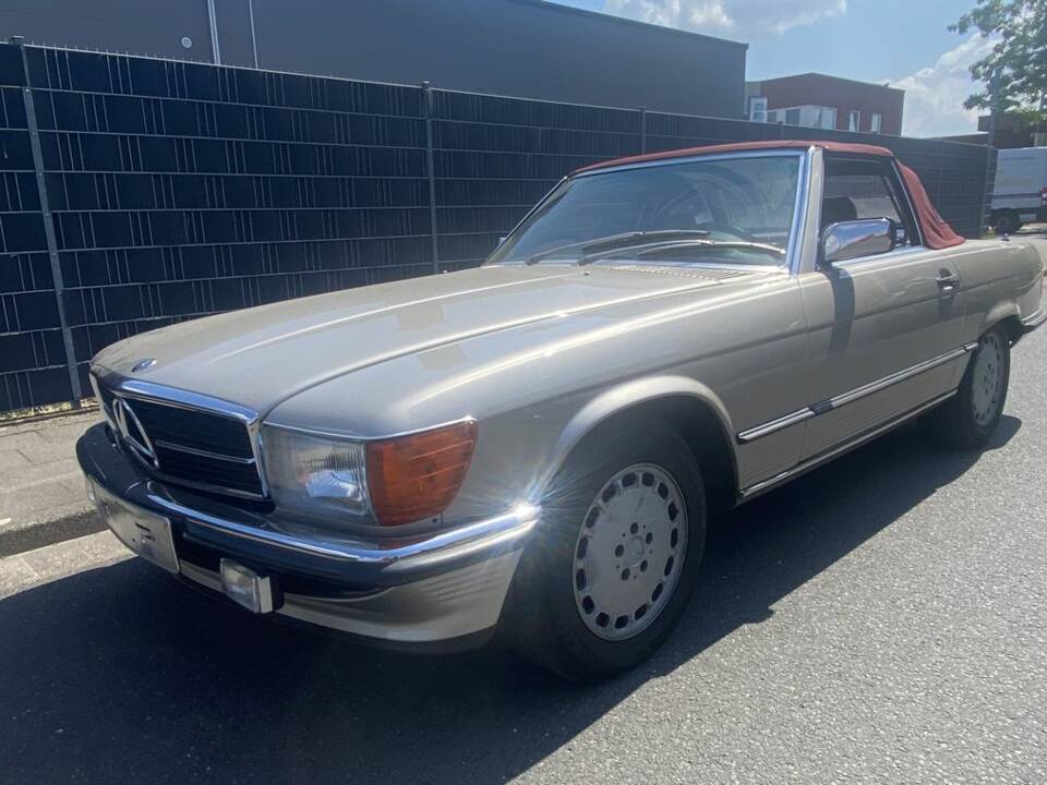 Afbeelding 2/64 van Mercedes-Benz 300 SL (1986)