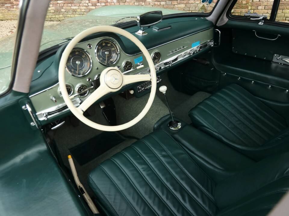 Image 48/50 of Mercedes-Benz 300 SL &quot;Gullwing&quot; (1955)