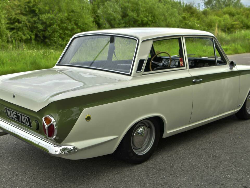 Image 9/50 de Ford Lotus Cortina (1966)