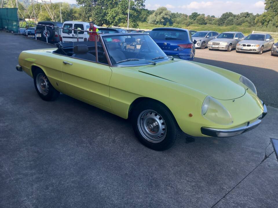 Immagine 5/20 di Alfa Romeo 1600 Spider (1973)