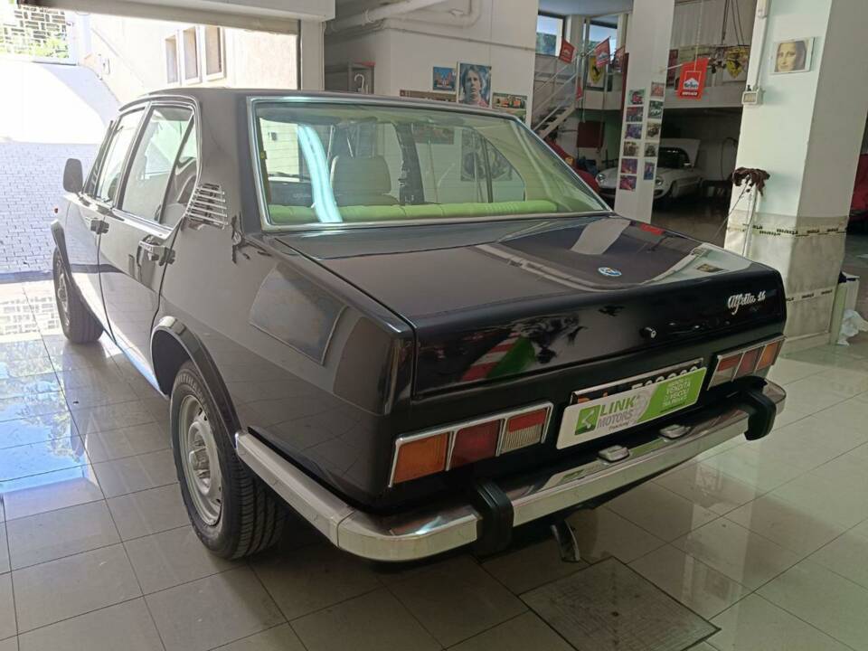 Image 5/50 of Alfa Romeo Alfetta 1.6 (1979)