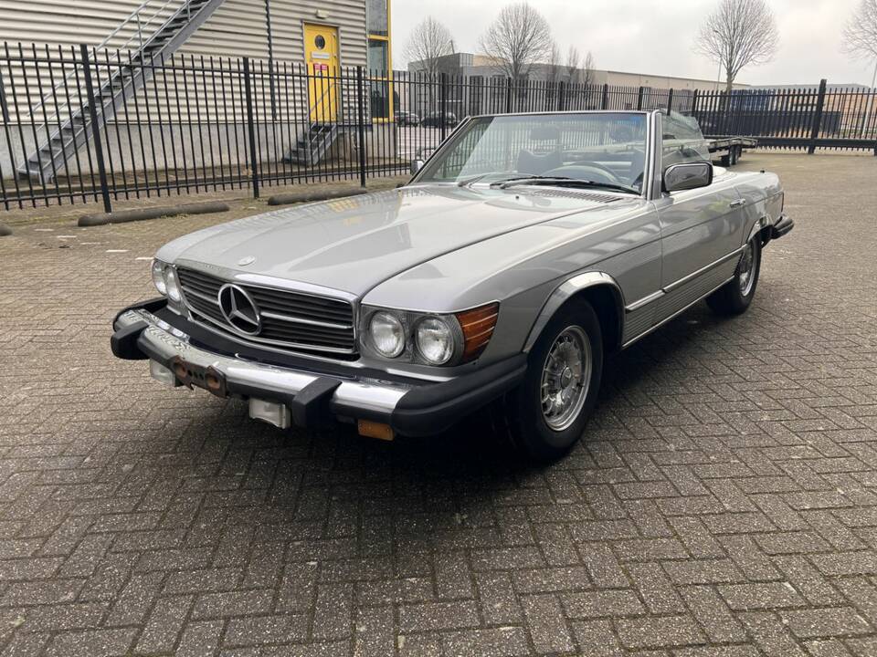 Image 1/8 de Mercedes-Benz 450 SL (1978)