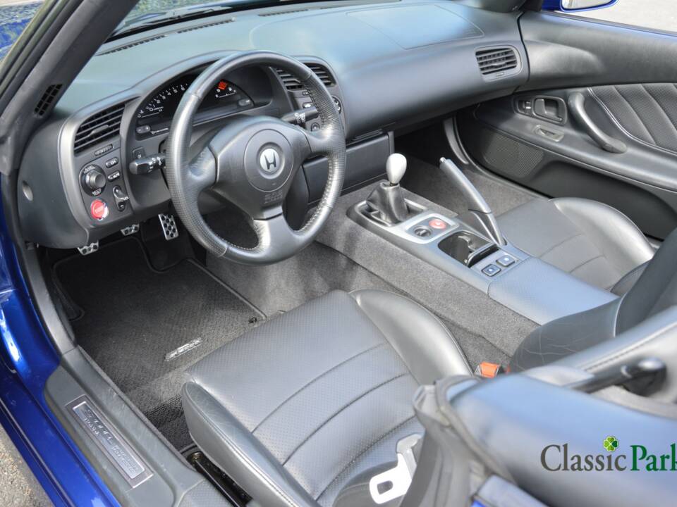 Bild 36/50 von Honda S 2000 (2000)
