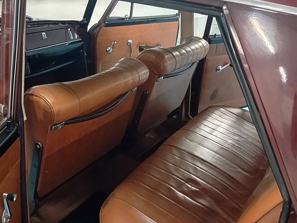 Image 15/50 of FIAT 1500 L (1965)