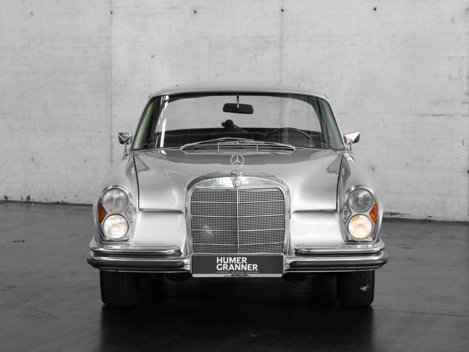 Afbeelding 7/50 van Mercedes-Benz 280 SE (1968)