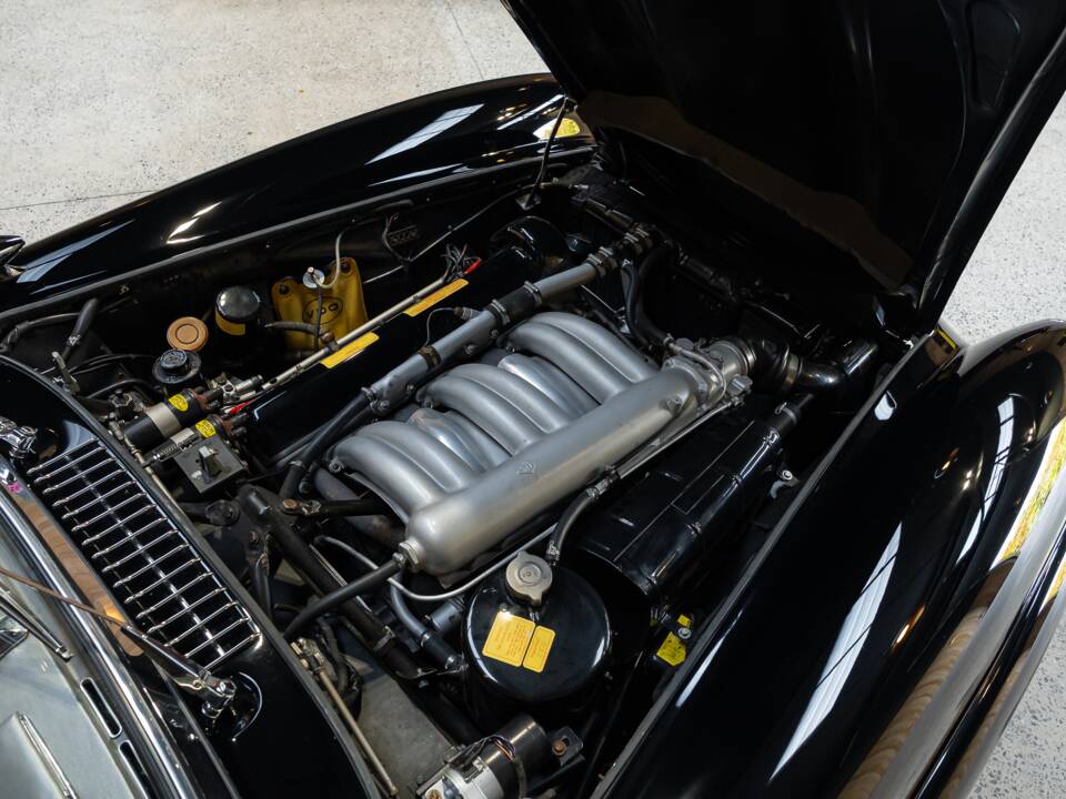 Bild 68/81 von Mercedes-Benz 300 SL Roadster (1959)