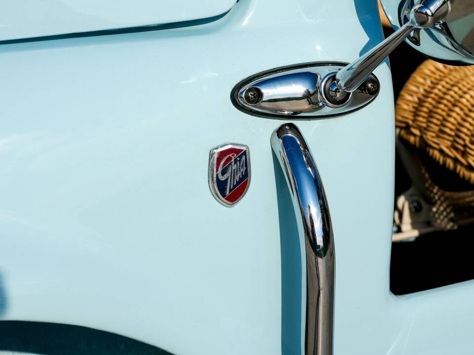 Image 25/29 of FIAT Ghia 500 Jolly (1970)