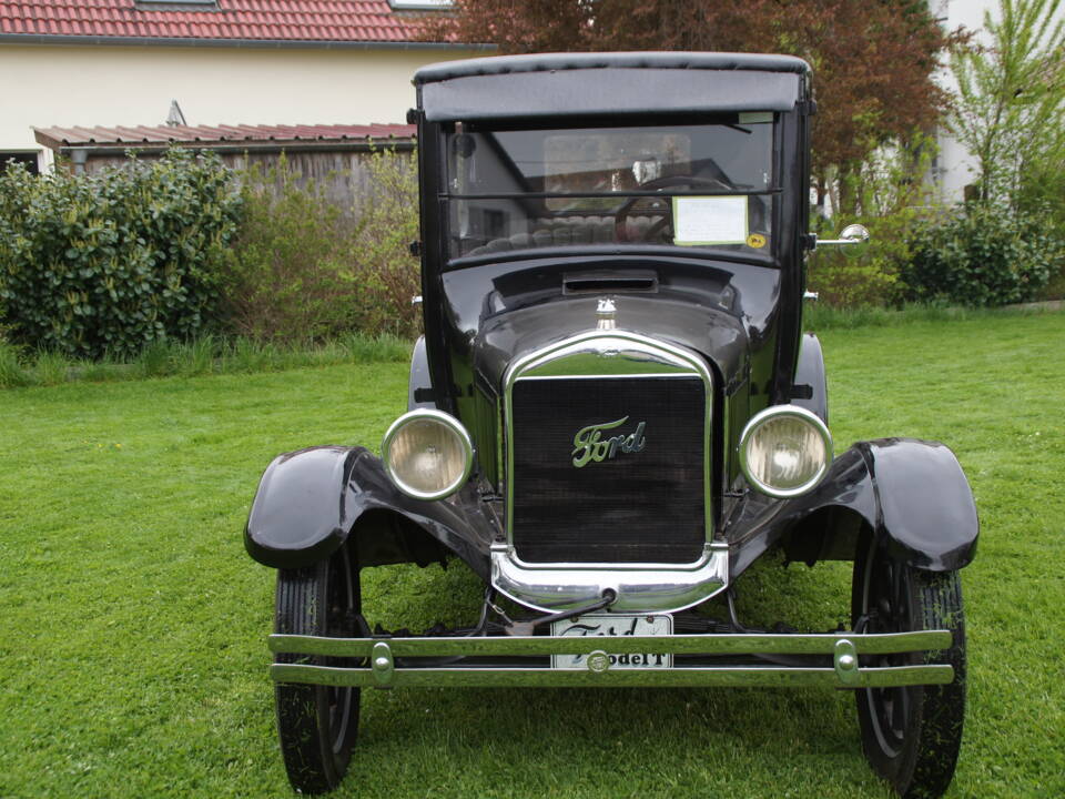 Bild 9/14 von Ford Modell T (1926)