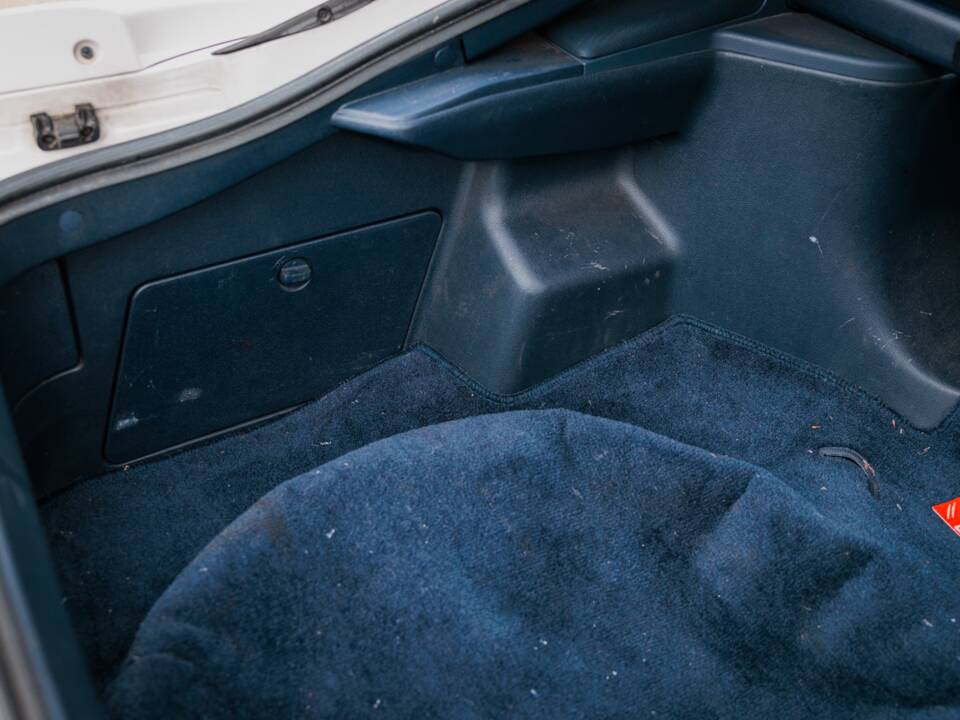 Bild 38/40 von Toyota Supra (1989)