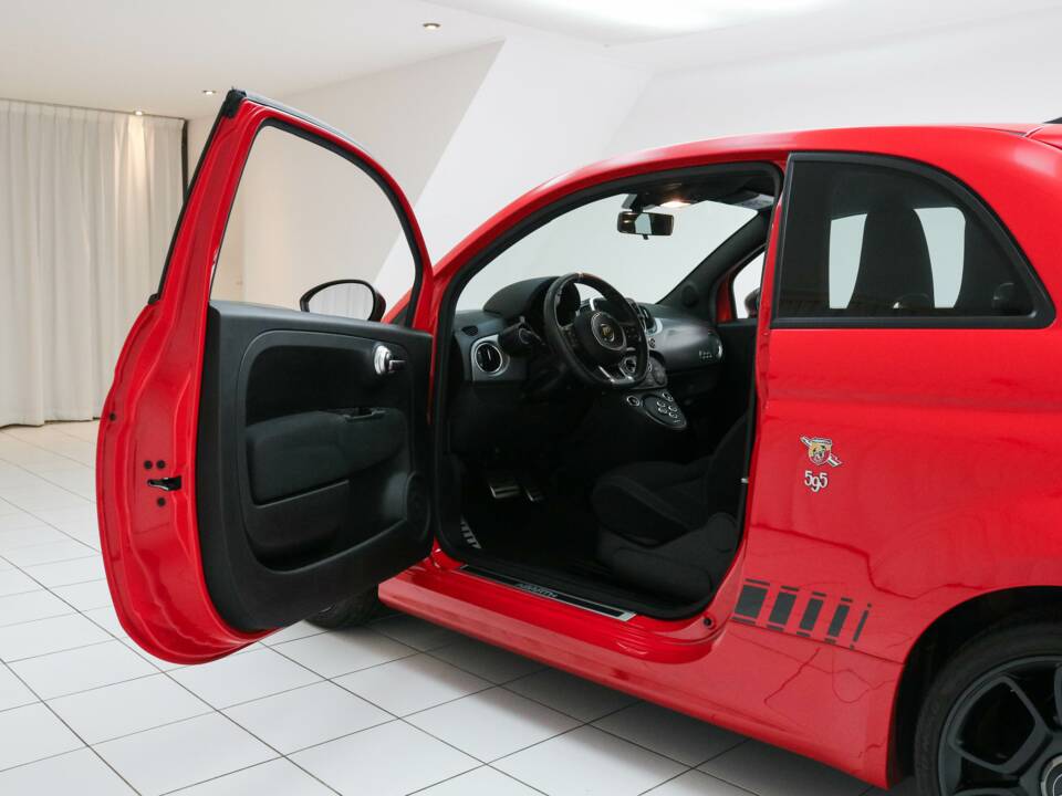 Imagen 4/13 de Abarth 595 1.4 Turbo T-Jet Pista (2018)