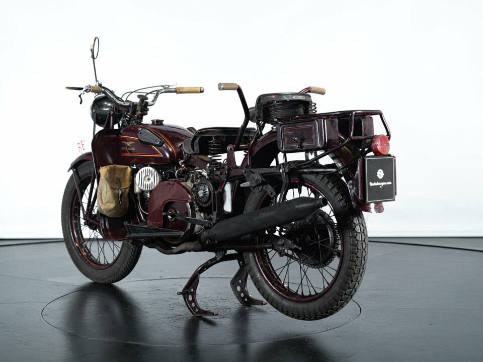 Bild 2/46 von Moto Guzzi DUMMY (1972)