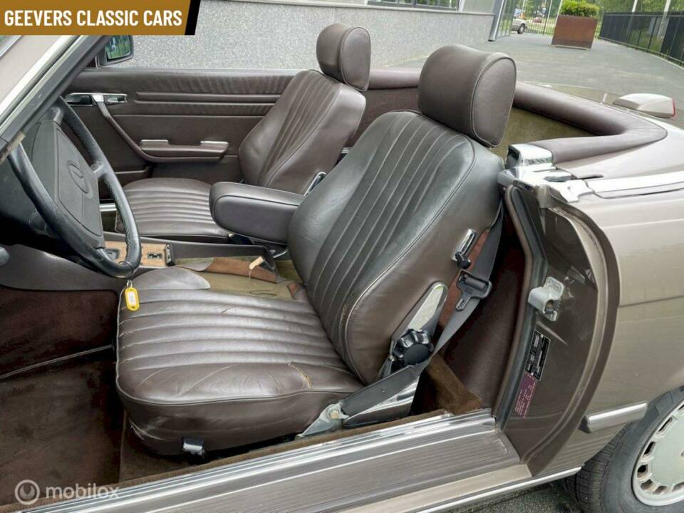 Immagine 7/7 di Mercedes-Benz 560 SL (1987)