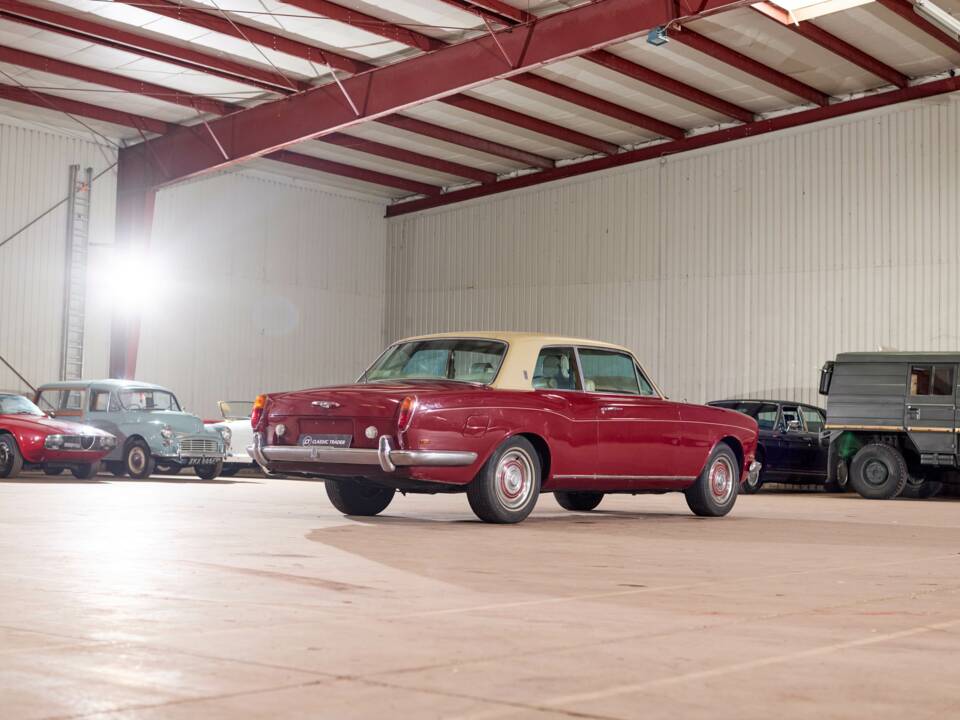 Image 6/62 of Rolls-Royce Silver Shadow I (1969)