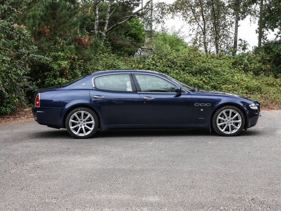 Bild 33/43 von Maserati Quattroporte 4.2 (2004)