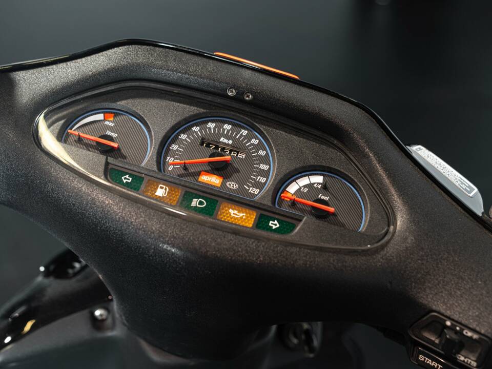 Image 8/20 de Aprilia DUMMY (1994)