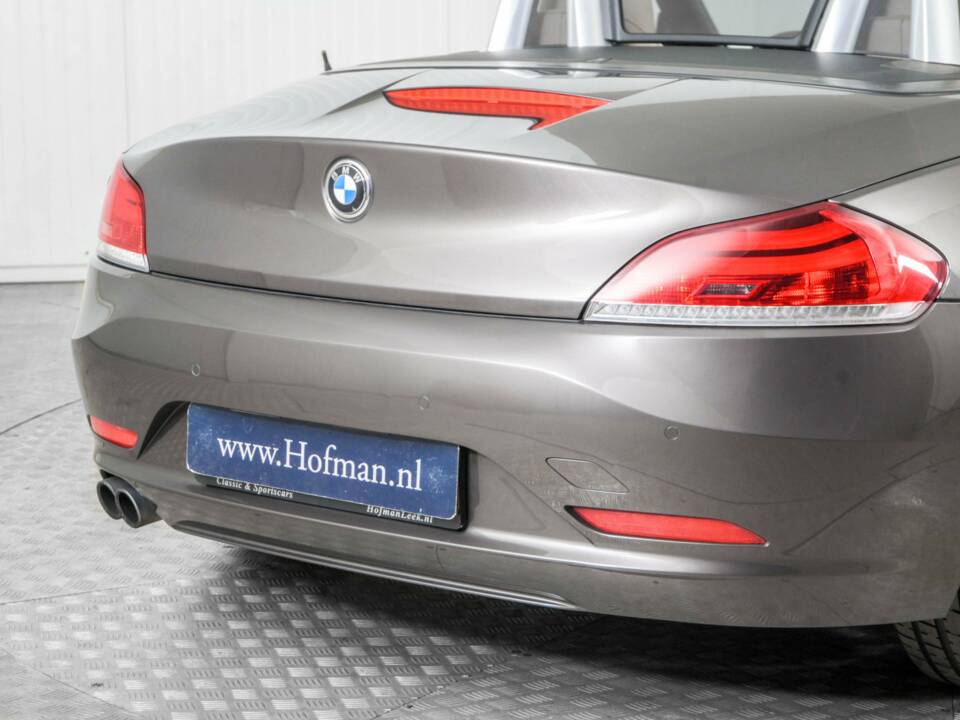 Image 27/50 of BMW Z4 sDrive23i (2009)