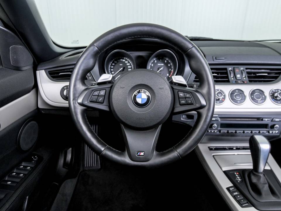 Image 5/50 de BMW Z4 sDrive23i (2011)