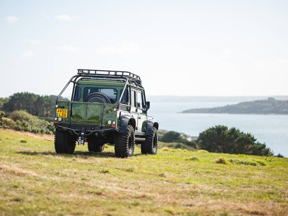 Immagine 16/50 di Land Rover Defender 110 (2005)